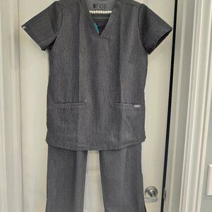 Figs Size XS Grey Scrub Set